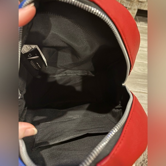 My Hero Academia Shoto Todoroki Fire & Ice Mini Backpack - Picture 6 of 13